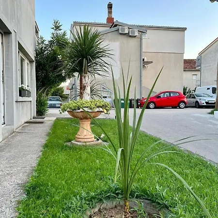 Daire Apartmants Karmel *